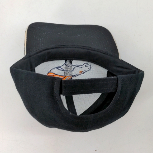 Vintage Denver Broncos NFL Wool Blend Black Strapback Hat Cap New Without Tags - Picture 8 of 8